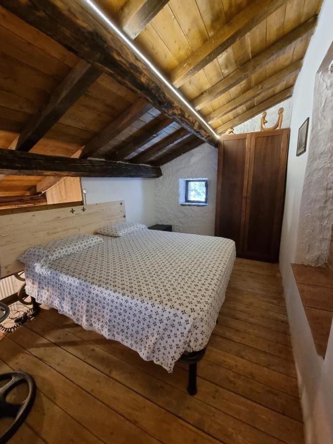Agriturismo La Cascina Dei Chicchi Bagnone Extérieur photo